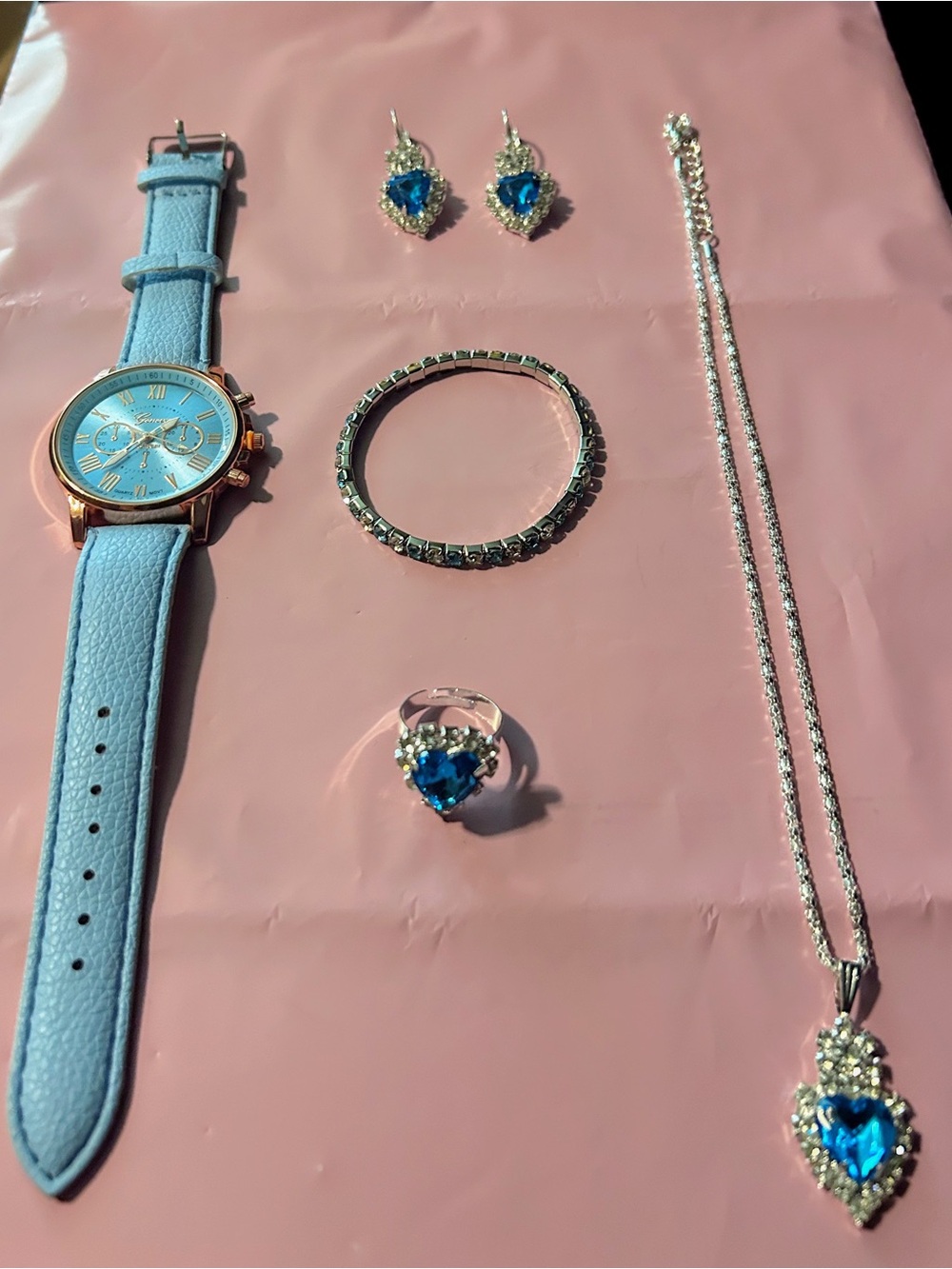Women’s Blue Heart Jewelry Set with Watch Necklace Earrings Bracelet Ring